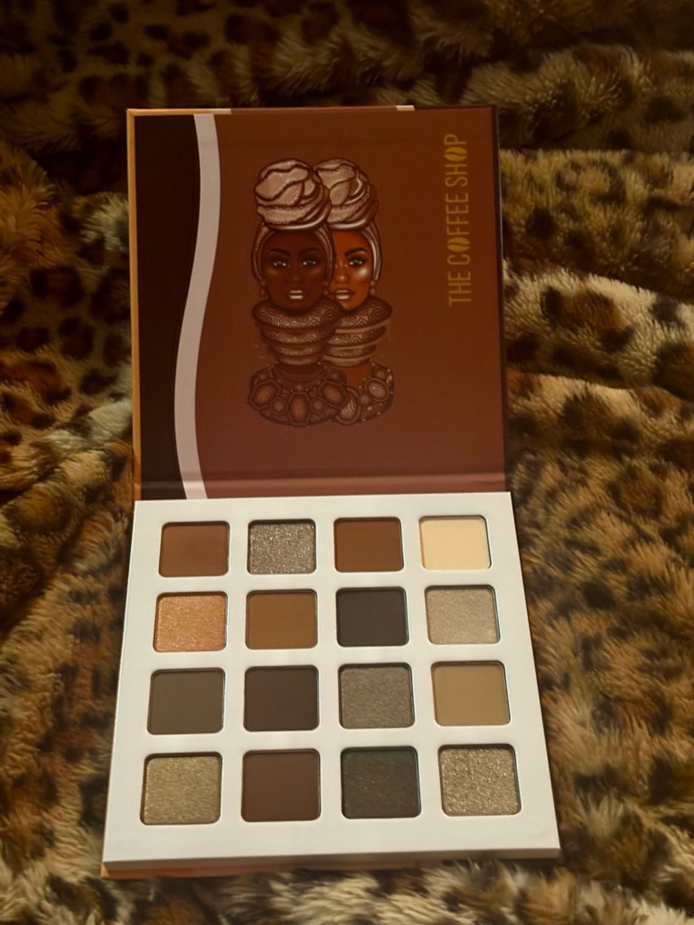 CoffeeShop Warm Brown & Gold Eyeshadow Palette
